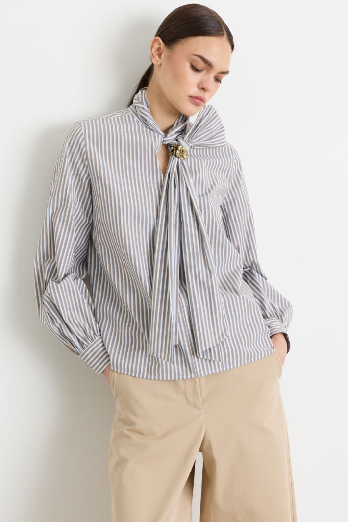 Blusa con collo a foulard - GRIGIO - Intrend - 2