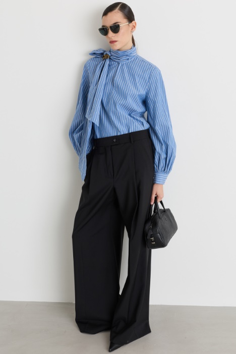Blusa con collo a foulard - Intrend