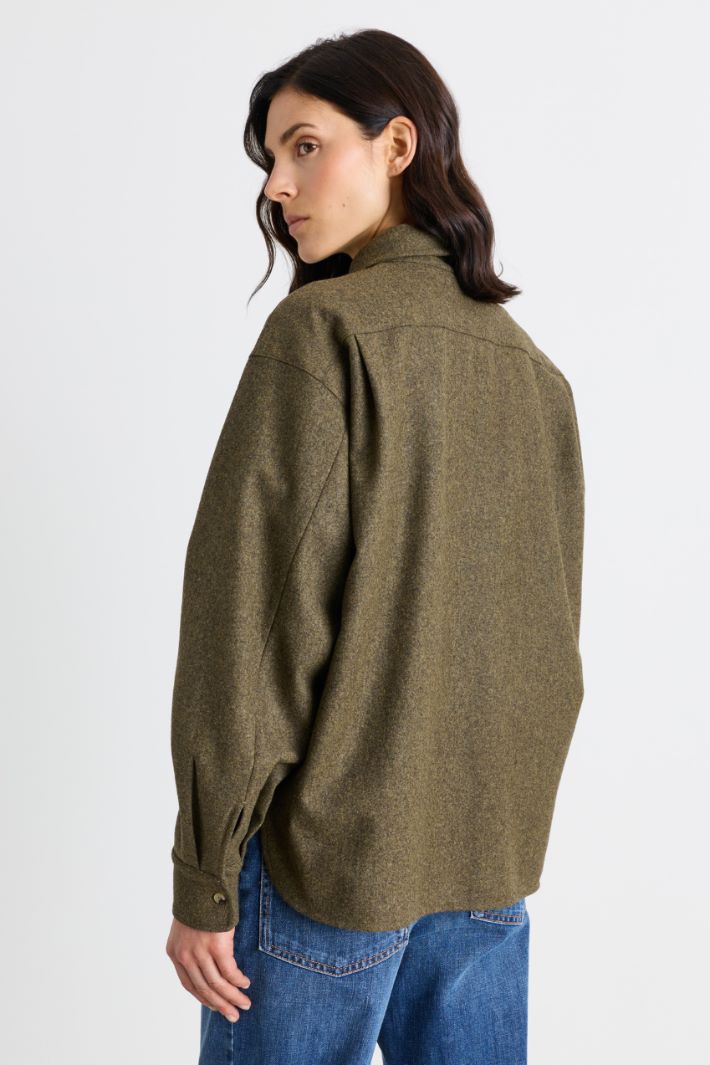Camicia boxy in feltro - VERDE - Intrend - 4