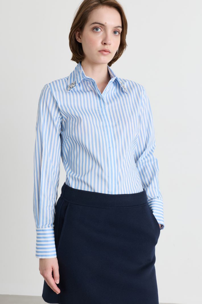 Camicia in popeline con ricamo gioiello - AZZURRO - Intrend - 2