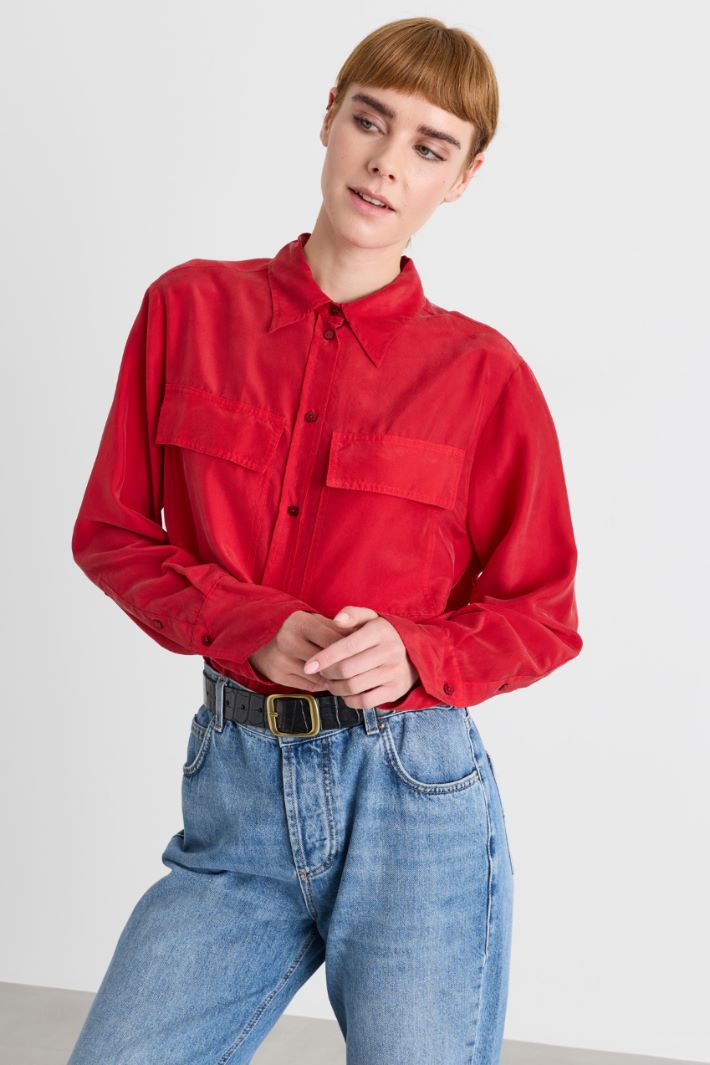 Camicia con maxi tasche - ROSSO - Intrend - 2