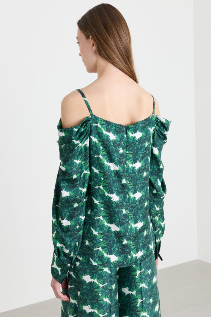 Blusa off-shoulder - VERDE - Intrend - 4