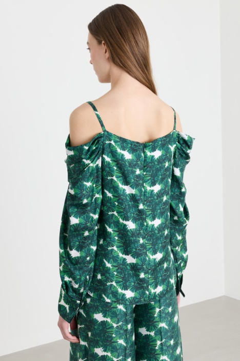 Blusa off-shoulder