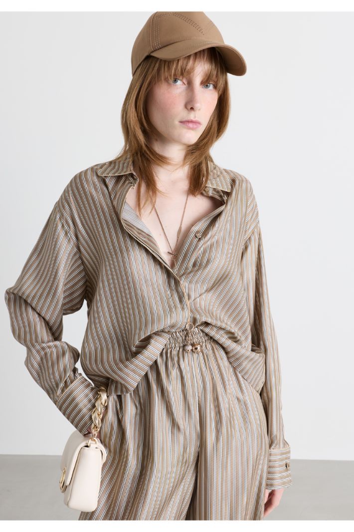 Camicia boxy in twill - BEIGE - Intrend - 2