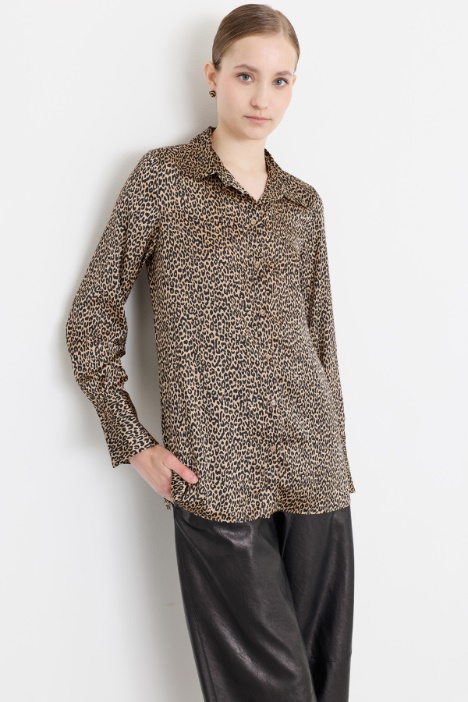 Blusa in raso a fantasia - Intrend