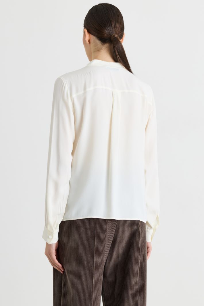 Blusa con scollo a V - BIANCO - Intrend - 4