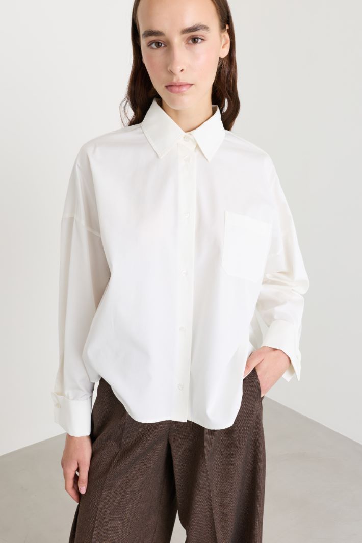 Boxy poplin shirt - WHITE - Intrend - 2