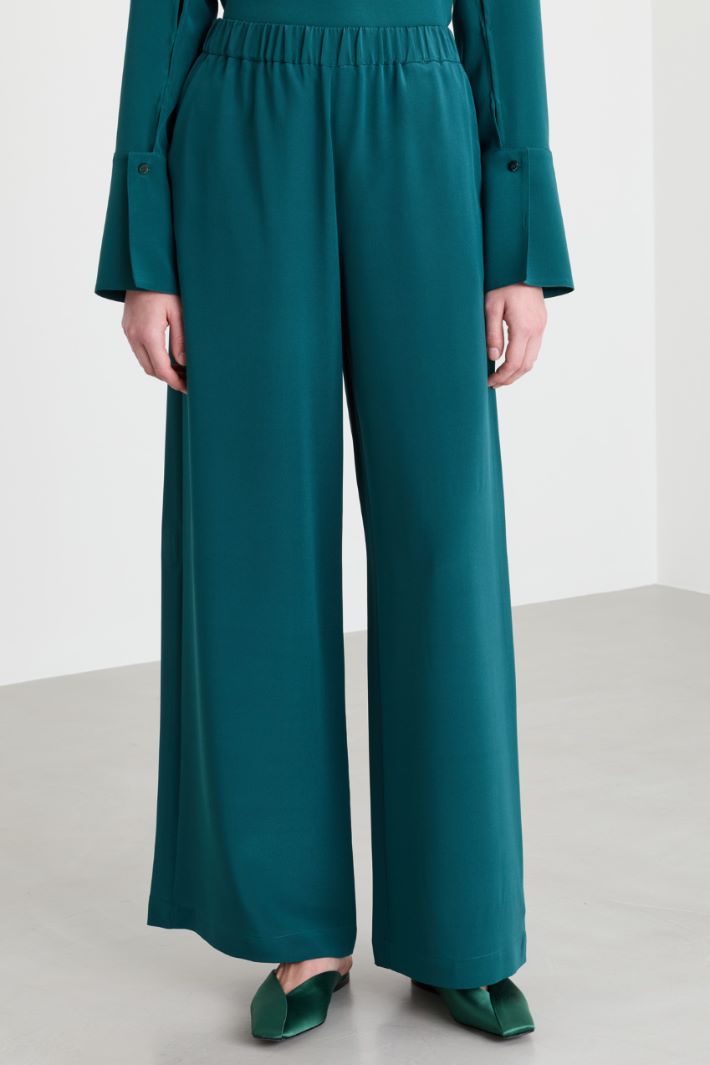 Wide-leg crepe de chine trousers - GREEN - Intrend - 2