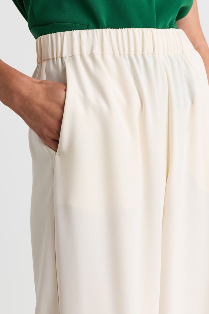 Wide-leg crepe de chine trousers - WHITE - Intrend - 3