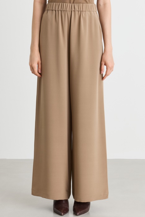 Pantalone ampio in crepe de chine di seta