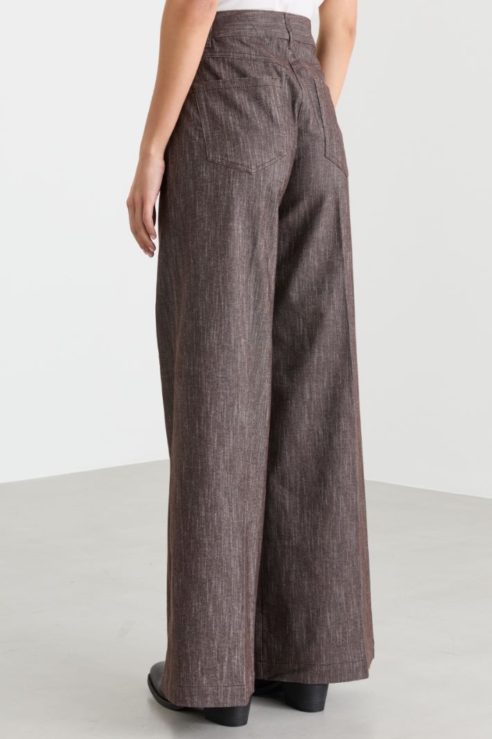 Wide-leg denim-effect trousers - BROWN - Intrend - 4