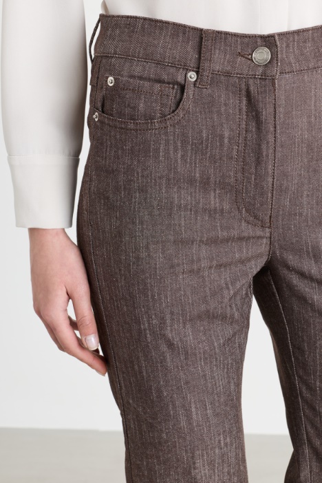 Pantalone flare a effetto jeans