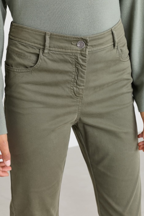 Pantalone in raso stretch
