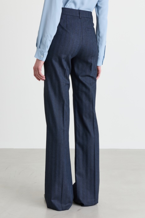 Pantalone flare in gabardina