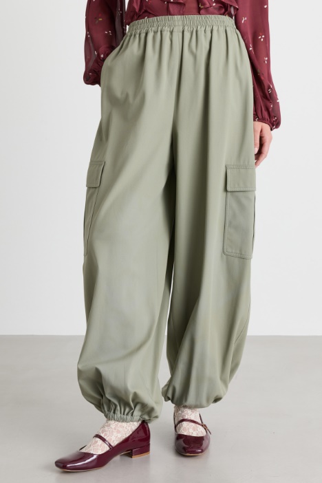 Pantalone baggy in twill di puro cotone a vita alta