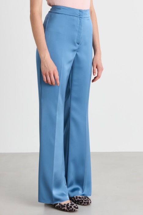 Pantalone in raso fluido