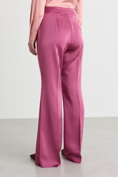 Pantalone in raso fluido
