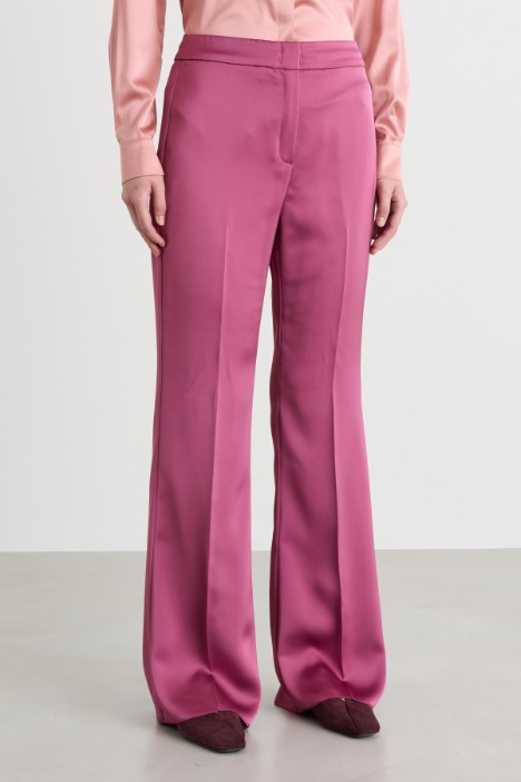 Pantalone in raso fluido