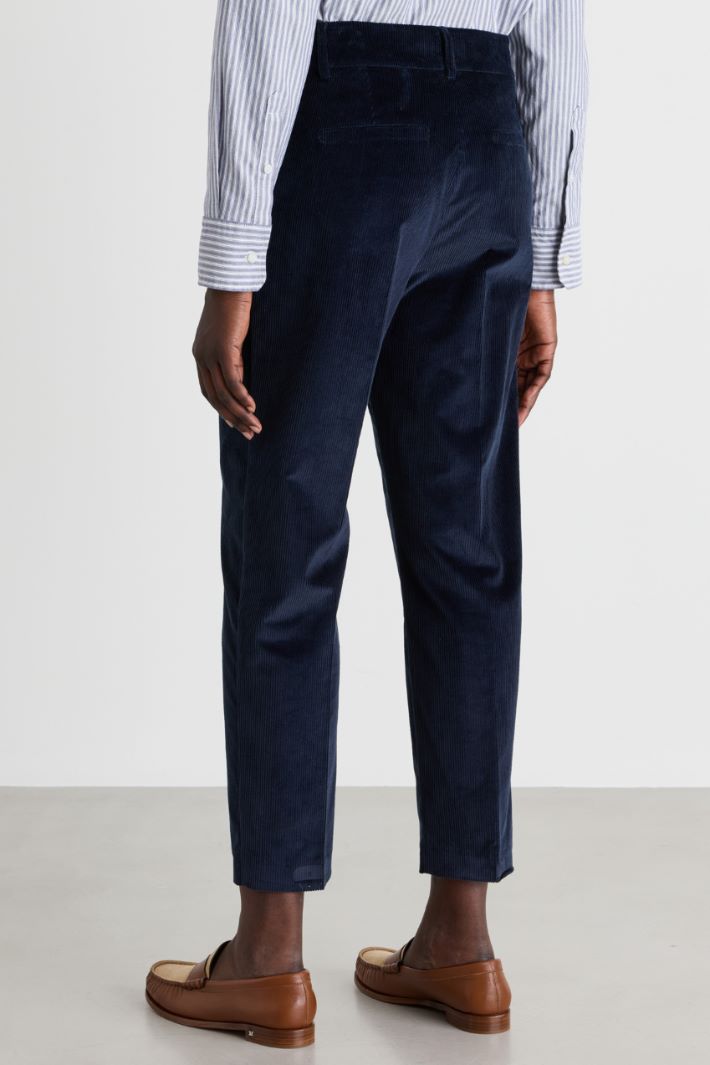 Carrot-fit corduroy trousers - BLUE - Intrend - 4