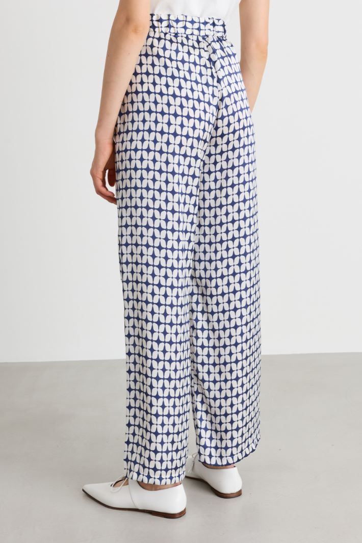 Patterned satin trousers - BLUE WHITE - Intrend - 4