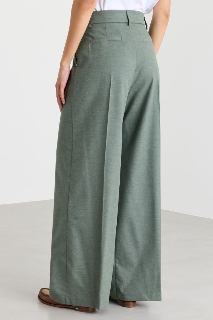 Wide-leg trousers with double pleats - GREEN - Intrend - 4