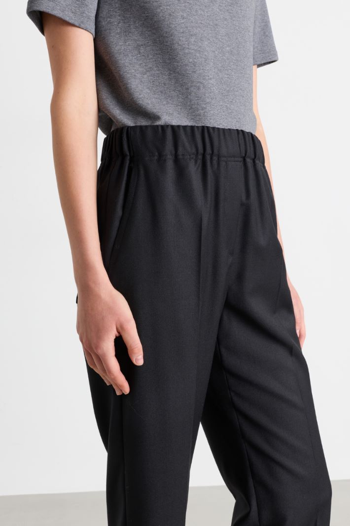 Wollflanell-Hose mit elastischem Einsatz - SCHWARZ - Intrend - 3