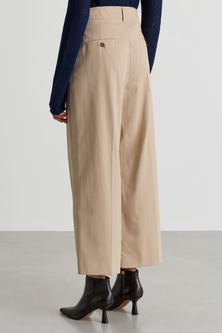 Double-pleat cropped trousers - BEIGE - Intrend - 4