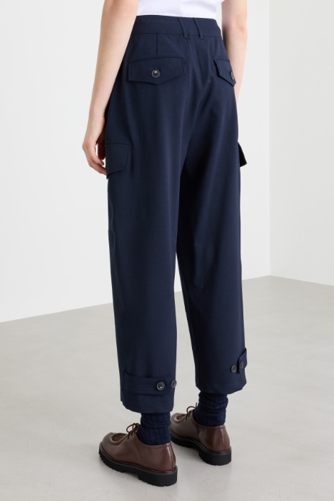 Pantalone cargo ampio