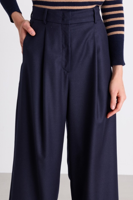 Pantalone palazzo in flanella di lana