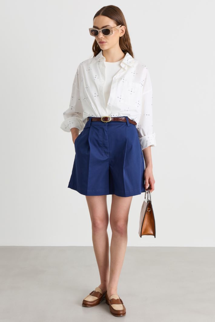 Short in gabardina - BLU - Intrend