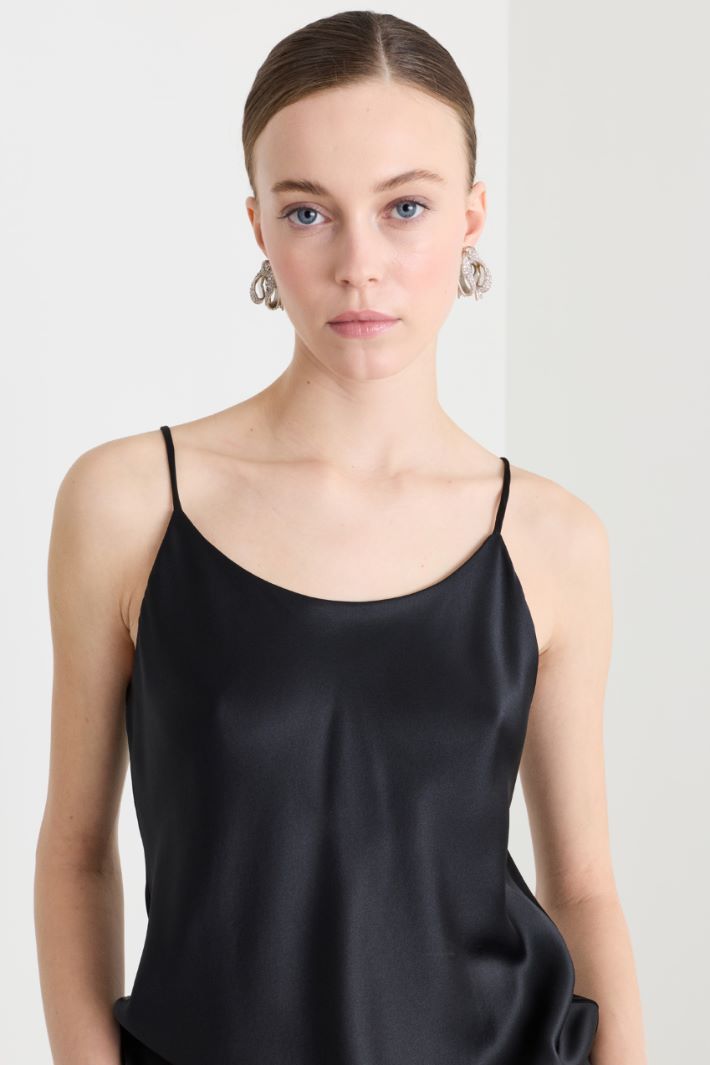 Top in raso - NERO - Intrend - 3
