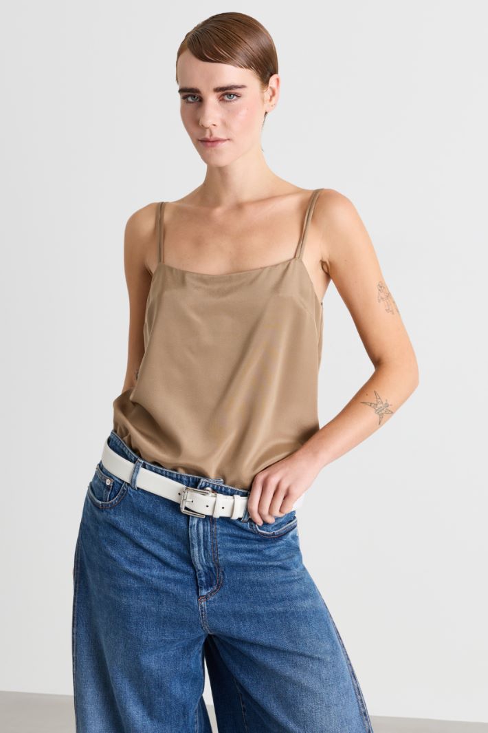 Top in crepe de chine stretch - CAMMELLO - Intrend - 2