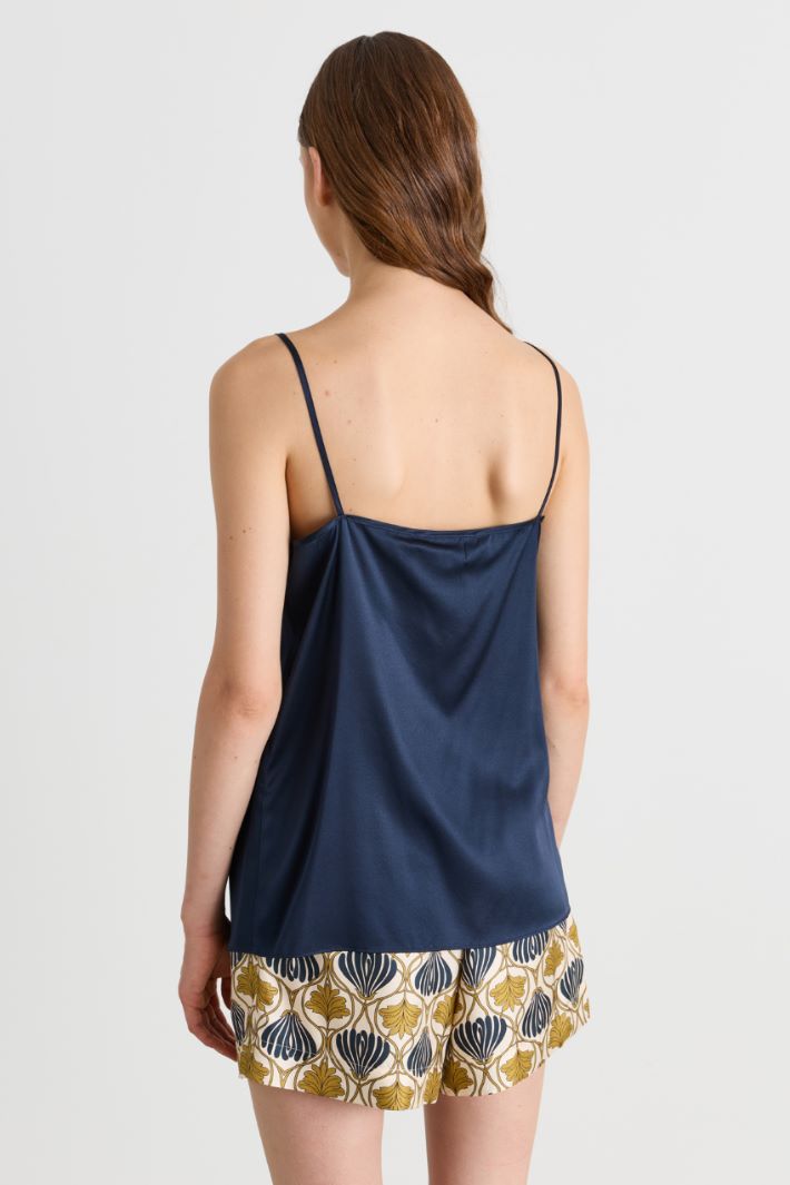 Top a V in raso - BLU - Intrend - 4