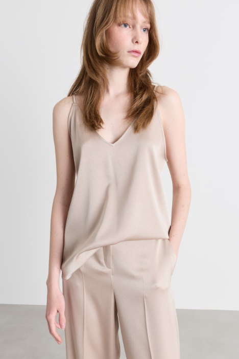 V-neck top - Intrend