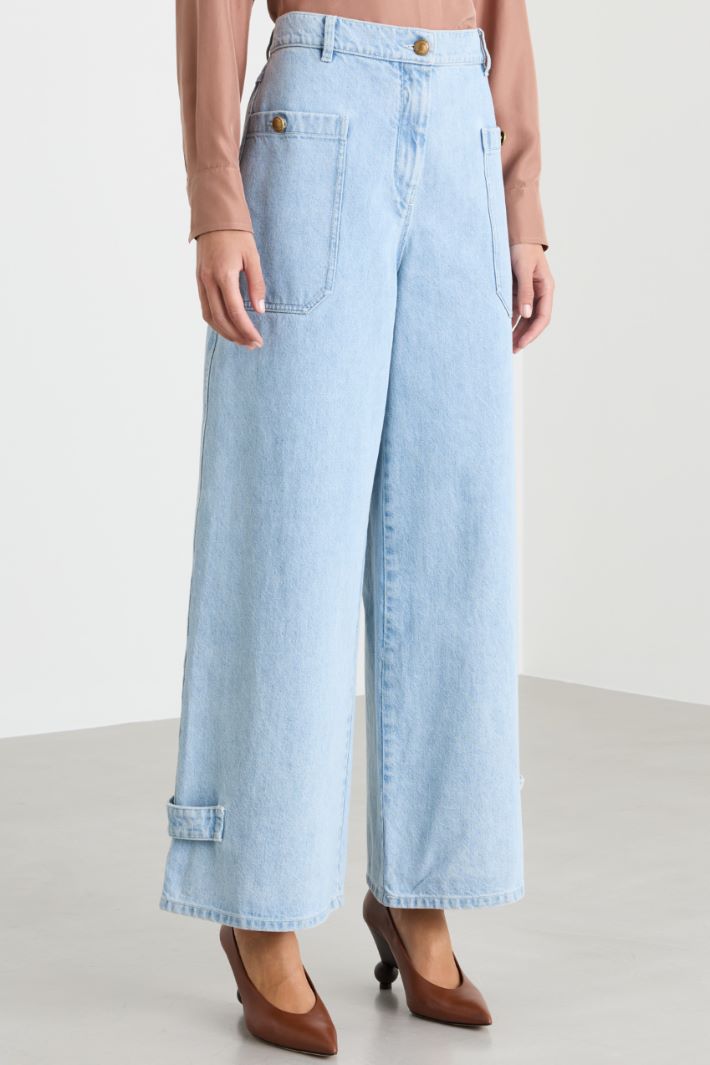 Wide-leg jeans with tabs at the hem - LIGHT BLUE - Intrend - 2