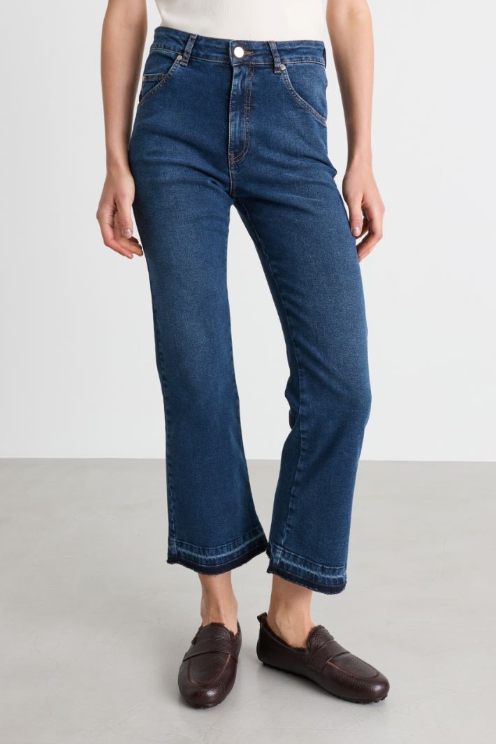 Flare jeans with frayed hem - BLUE - Intrend - 2