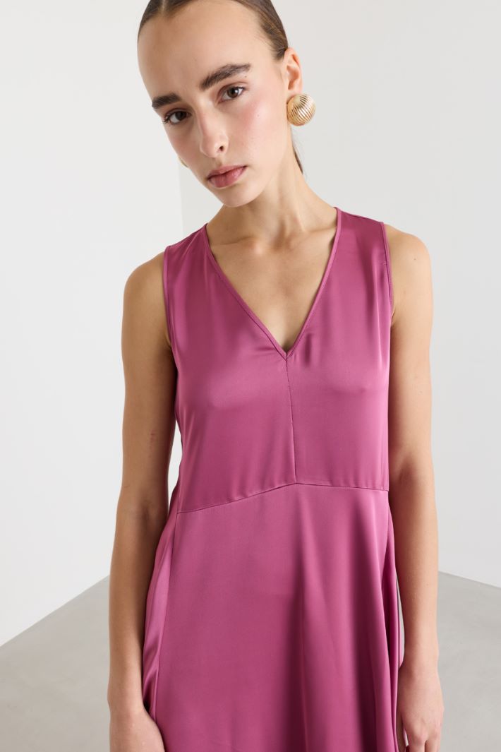 Flowing satin dress - PINK - Intrend - 3