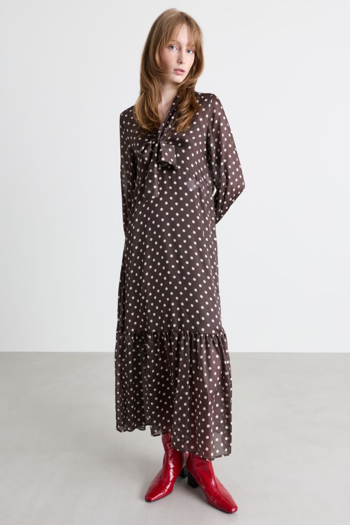 Polka-dot satin dress - BROWN - Intrend - 2