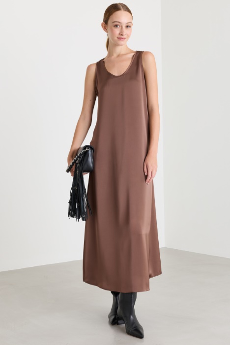 Long satin dress - Intrend