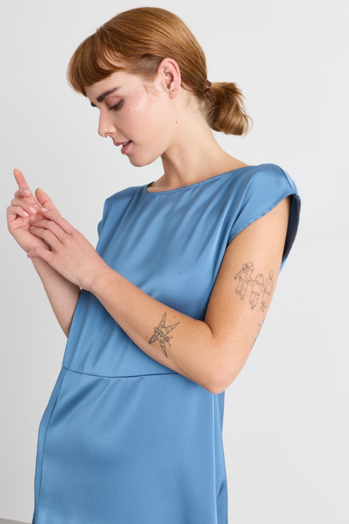 Satin midi dress - LIGHT BLUE - Intrend - 3