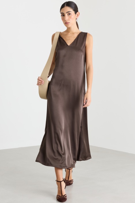 Flowing satin dress - Intrend