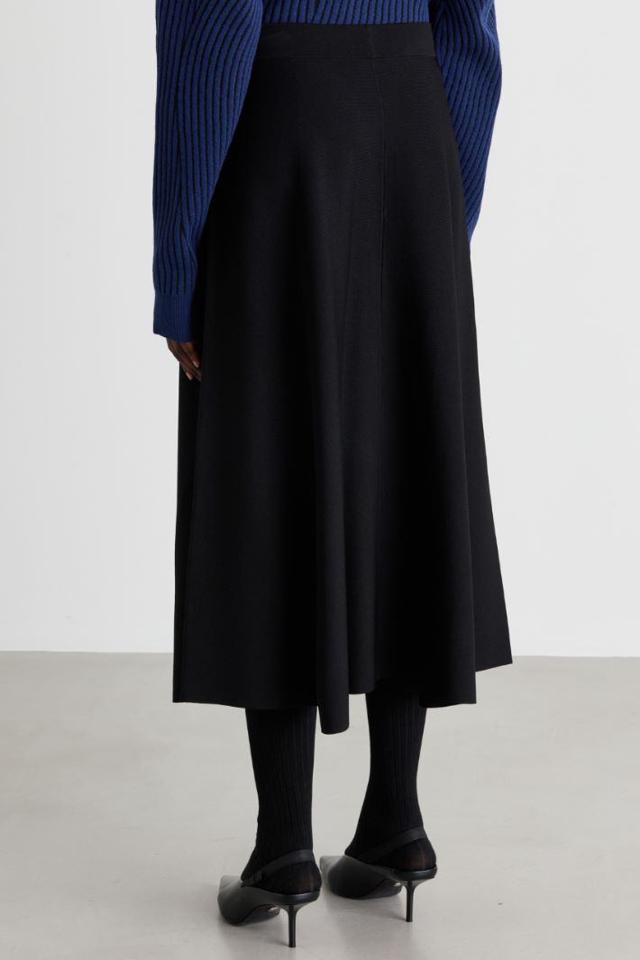 Knitted midi skirt - BLACK - Intrend - 4