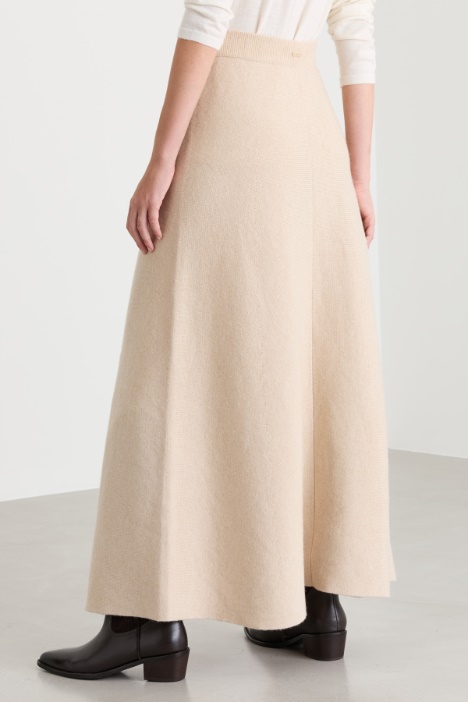 Gonna lunga in maglia di lana e cashmere