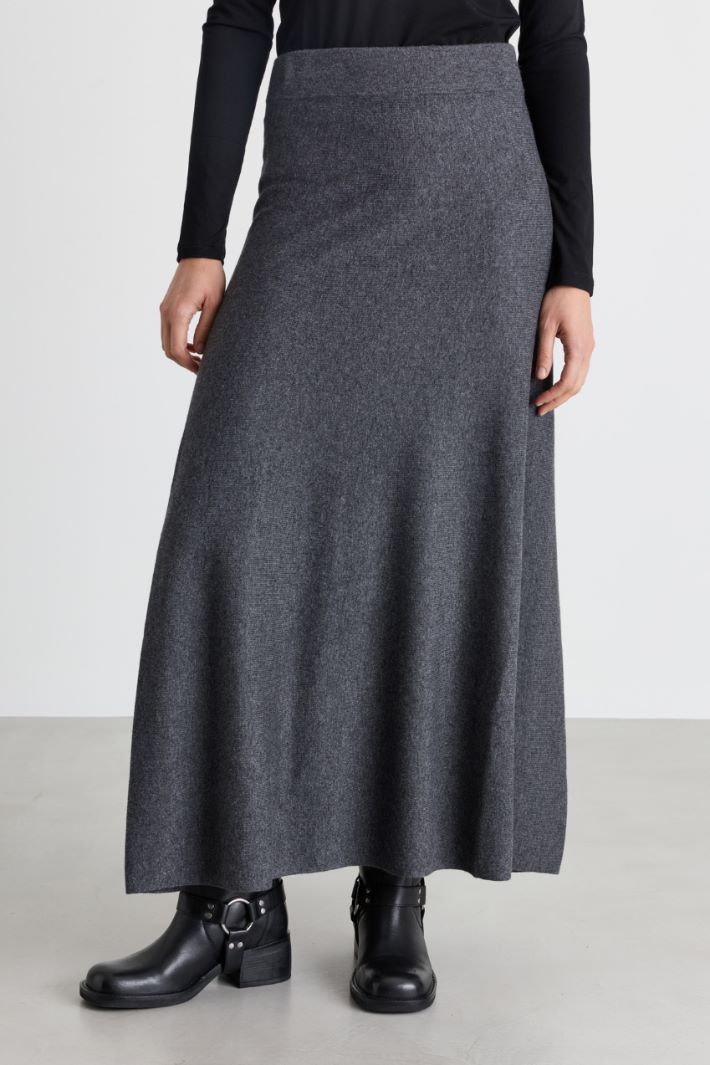 Knitted A-line skirt - GREY - Intrend - 2