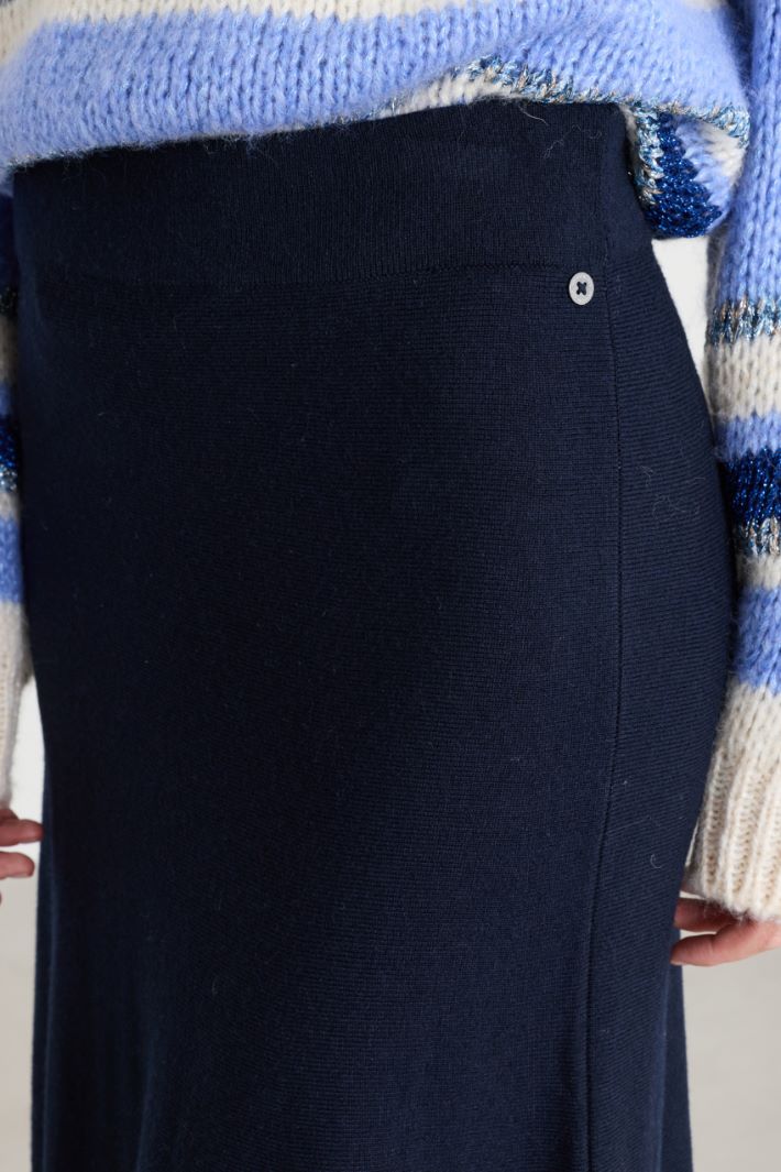 Knitted A-line skirt - BLUE - Intrend - 3