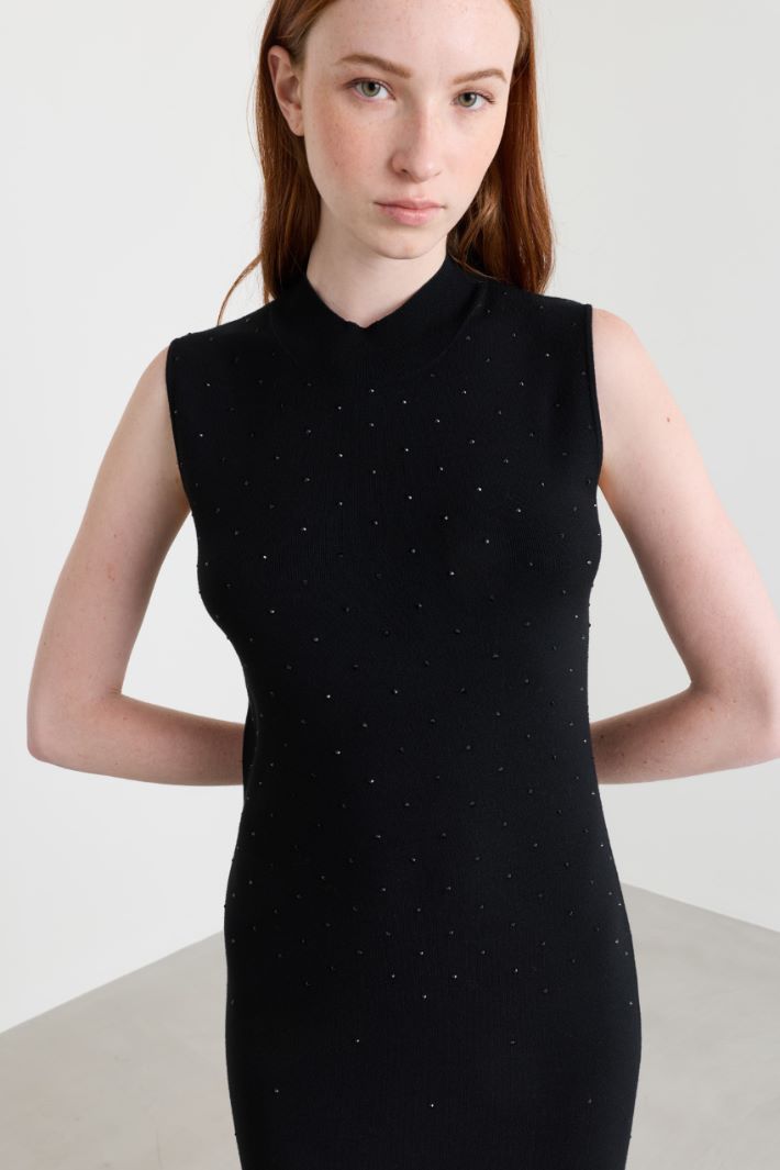 Abito in maglia con micro-borchie - NERO - Intrend - 3