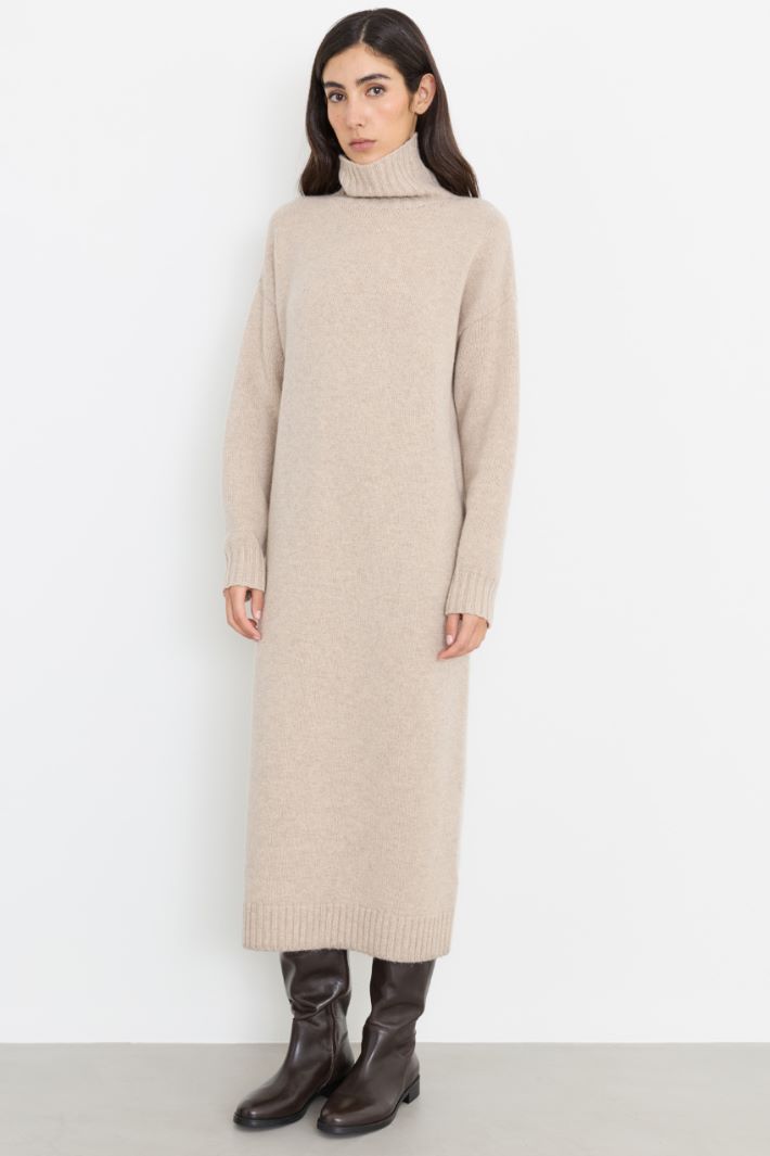 Robe longue à col roulé - BEIGE - Intrend - 2