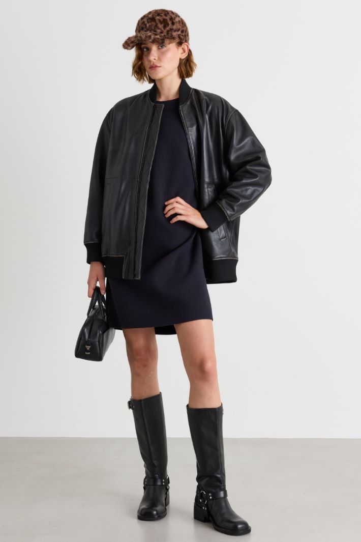 Abito corto in maglia di misto viscosa - NERO - Intrend