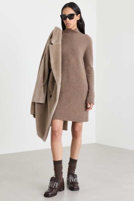 Short knit dress - Intrend