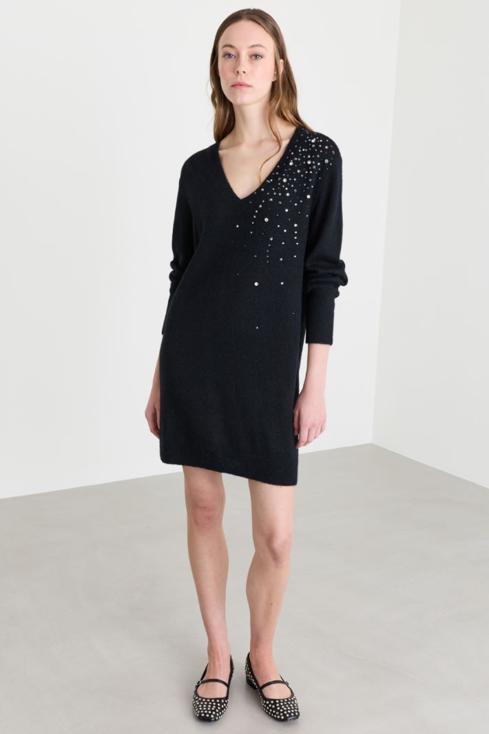 Knitted dress with rhinestone detail - BLACK - Intrend - 2